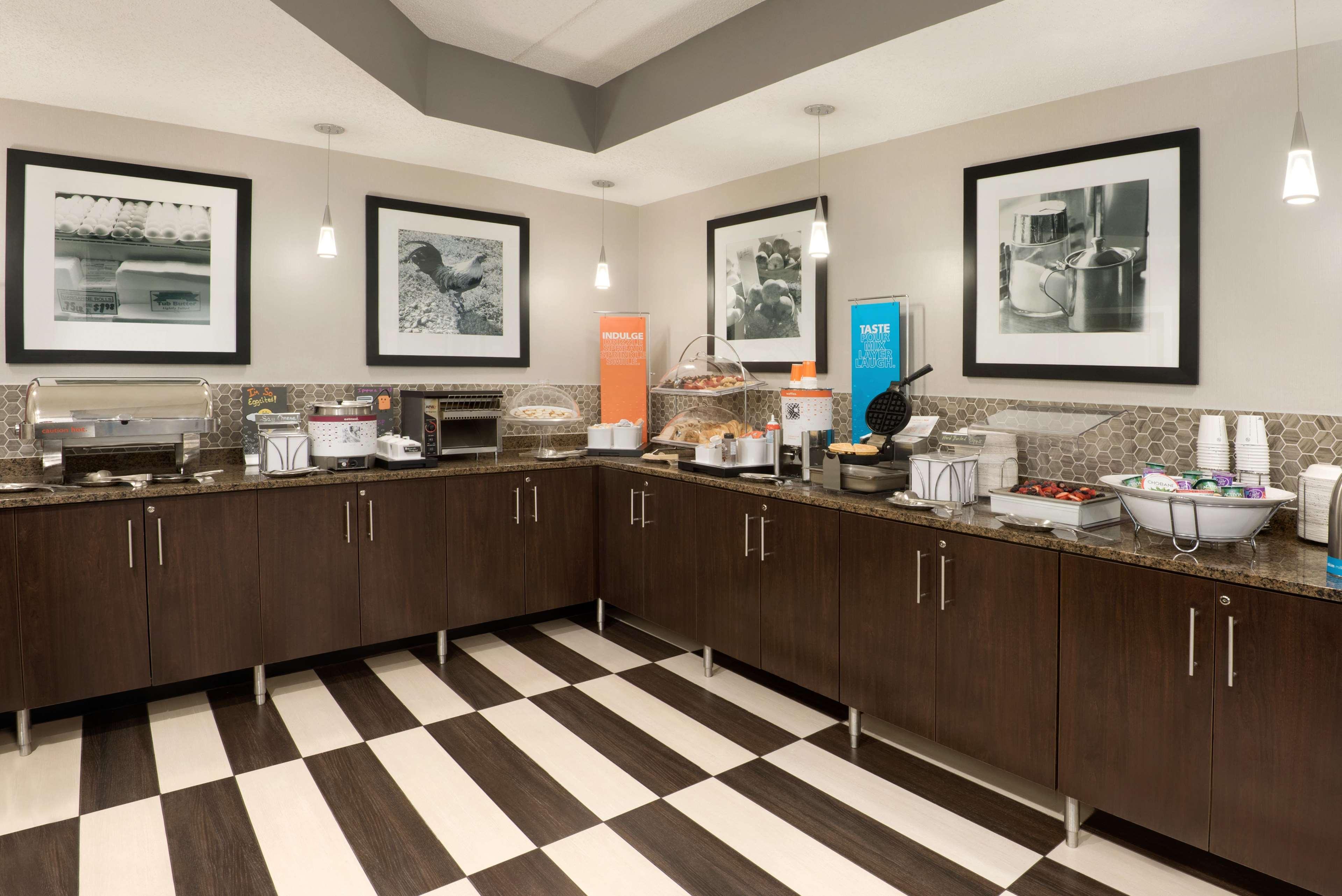 Hampton Inn Appleton-Fox River Mall Area Eksteriør billede