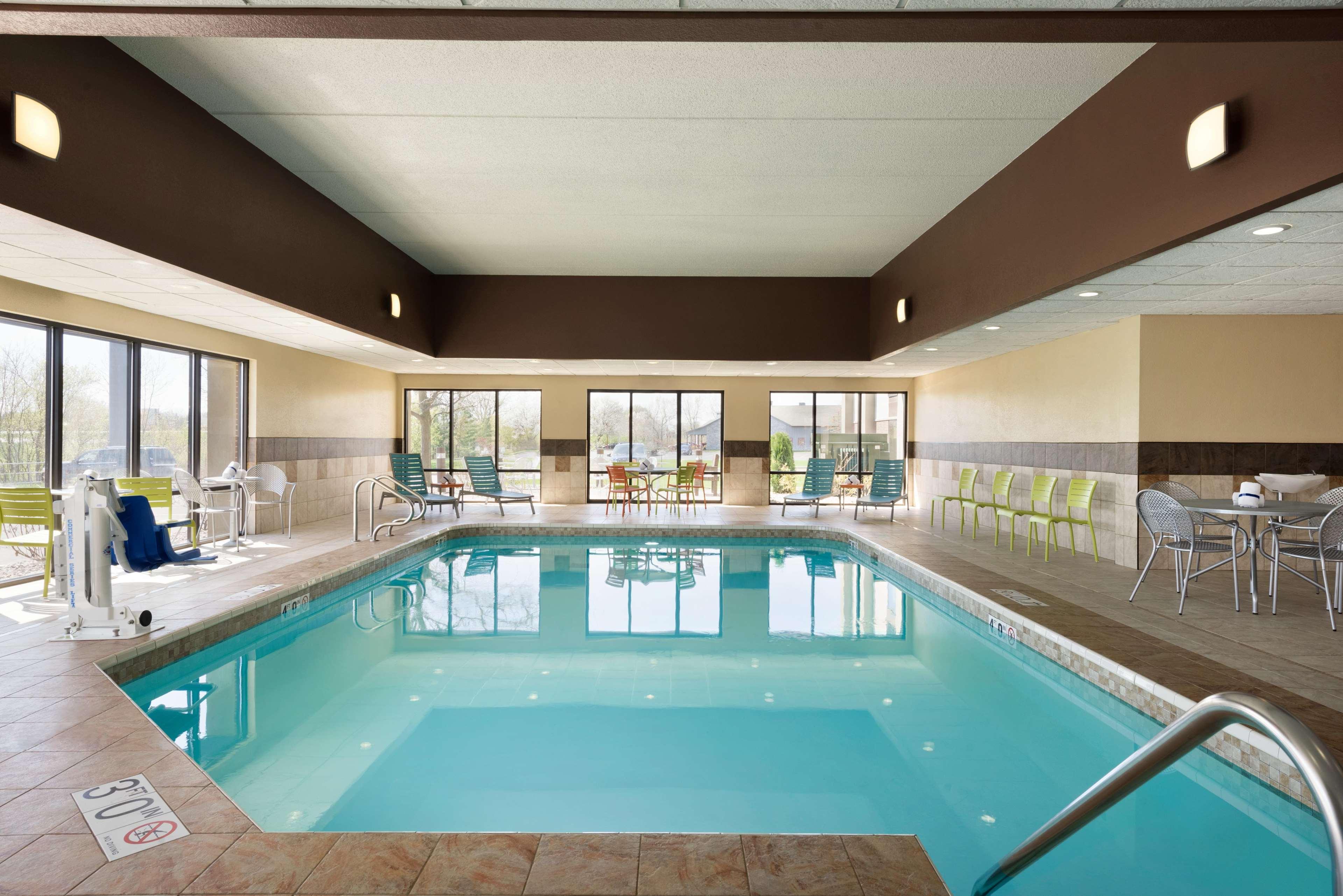 Hampton Inn Appleton-Fox River Mall Area Eksteriør billede