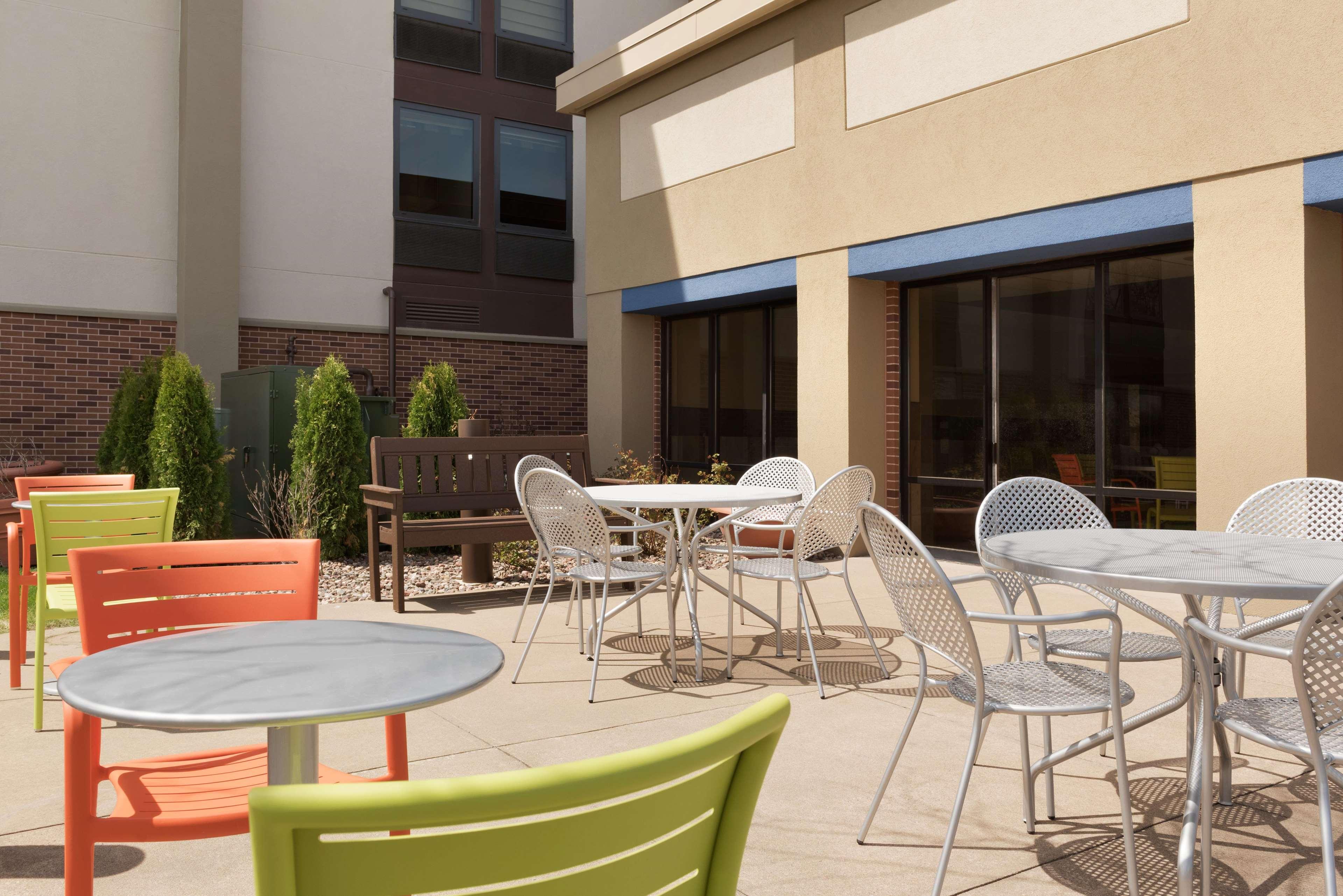 Hampton Inn Appleton-Fox River Mall Area Eksteriør billede