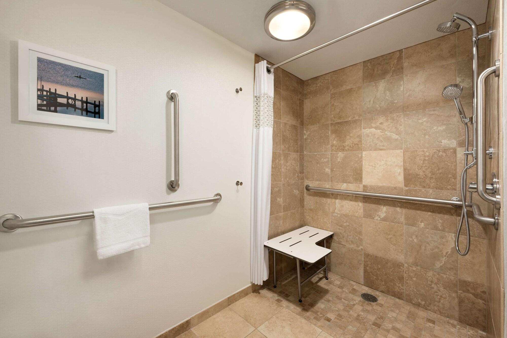 Hampton Inn Appleton-Fox River Mall Area Eksteriør billede