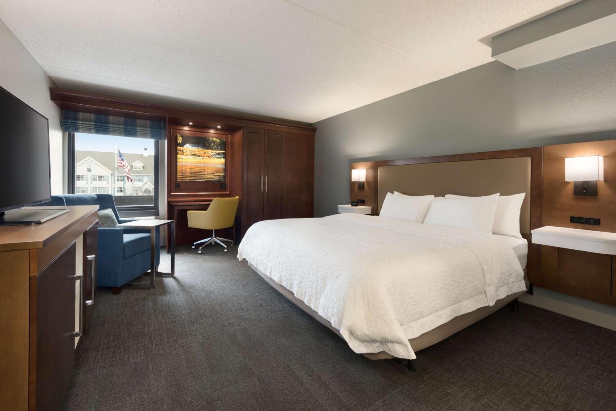 Hampton Inn Appleton-Fox River Mall Area Eksteriør billede